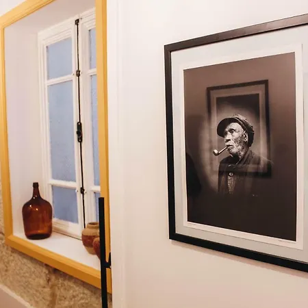 Quarto em Acomodações Particulares Siglas & Runas Ii *